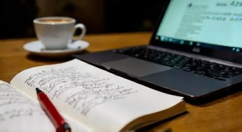 Die besten 8 Tipps bei packenden Thrillern